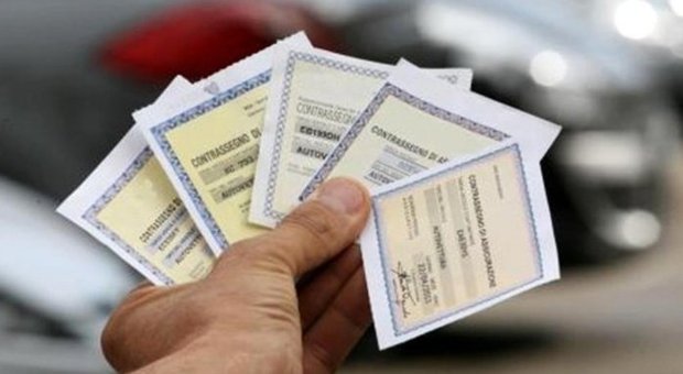 Rc auto su internet: Ivass segnala altri 16 siti irregolari